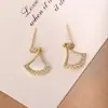 Brincos em Forma de Leque Explosivos do TikTok Design de Nicho Sentido Avançado Brincos com Pino de Prata S925 Brincos Exquisitos Elegantes para Mulheres Versáteis