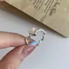 Anel Estrela de Cinco Pontas Feminino Leve Luxo Design de Nicho Alto Nível Estilo Coreano Anel Liso para Dedo da Cauda Anel Liso para Dedo do Anel Estudante
