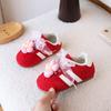 Zapatillas de Encaje con Flores para Niñas 2025 Primavera y Otoño Nuevos Lindos Zapatos Casuales para Niños Estilo Universitario Zapatillas de Entrenamiento
