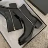 Botines de Tobillo Gruesos de Tacón Grueso y Punta Redonda Estilo Británico 2024 Otoño e Invierno Nuevos para Mujer, Piel Completa Interior y Exterior, Cremallera Lateral, Tacón Medio, Botas Martin