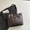 Bolsa de ombro portátil da moda, cor sólida única, novo modelo 2026, grande capacidade, estilo de inverno, fashion, casual, bolsa tipo balde simples