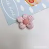 Tela de Cuadros Frescos Color Primavera Accesorios de Flor de Cinco Pétalos Lazo Pequeño Broche Pinza de Pelo Hecho a Mano DIY