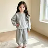 Traje de Color Sólido para Niños Primavera y Otoño Moda Elegante para Niñas Ropa para Padres e Hijos Traje Deportivo de Dos Piezas para Bebés Pequeños Moderno