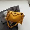 2025 Novo Estilo High-End Padrão Lichia Bolsa de Mão Axilar Bolsa Feminina Moderna e Versátil para Passeios Ombro Transversal