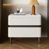 Mesita de Noche de Madera Maciza Lujo Ligero Sensación de Alta Gama Nuevo Estilo 2026 Dormitorio Principal del Hogar Habitación de Huéspedes de Hotel Gabinete de Almacenamiento de Pizarra y Cuero de Silla de Montar