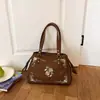 Bolso nuevo transfronterizo para mujer, bolso tote con bordado retro, 2026, bolso de ante y felpa para debajo del brazo, gran capacidad, bolso de hombro único para commuting