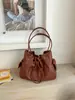 Bolsa Fosca Retrô Fashion Feminina 2026 Nova para o Dia a Dia Grande Capacidade Ombro Único Transversal Casual Tote Bolsa Saco
