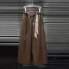 2025 Outono e Inverno Novo Nicho Retrô Tecido Moda Coreana Solto Look Emagrecedor com Lenço de Seda Cinto Calça de Couro