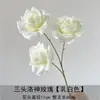 Materiais florais em tons de branco para salões de casamento, móveis para vitrines, adereços de flores de seda para decoração suave, arranjos de flores, marcadores de corredor, buquês artificiais atacado
