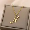 Nuevo collar de acero inoxidable estilo europeo y americano con letras del alfabeto inglés A-Z, hebilla de melón, chapado en oro de 18 quilates, collar para hombre