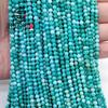 Pulsera de turquesa natural con superficie cortada, cristal semiacabado, accesorios para collar y pulsera.