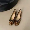 Zapatos de Mujer Planos sin Cordones Versátiles Otoño/Invierno Retro Francés Nuevo Estilo Lazo Boca Baja Zapatos Individuales 2026 Zapatos Planos