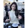Chaleco Top Blanco Hueco de Cuello Alto sin Mangas Estilo Coreano para Mujer Simple Chic Verano 2025