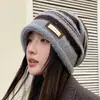 Chapéu de Tricô Listrado Feminino Estilo Coreano Outono e Inverno, Circunferência da Cabeça Grande, Gorro Slouchy Emagrecedor de Rosto, Versátil, Quente, À Prova de Vento, Chapéu para Frio