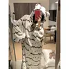 Pijama feminino de fleece coral, design retrô estilo coreano outono/inverno, roupão com capuz espesso, roupa de casa quente, atacado para vendas transfronteiriças