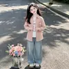 Conjunto de camisa a cuadros estilo coreano para niñas, nuevo atuendo casual holgado de dos piezas para primavera y otoño, ropa de otoño moderna y elegante para niños