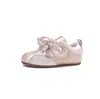 Zapatos de Entrenamiento de Ballet para Niñas 2026 Nuevo Primavera y Otoño Aumentadores de Altura Transpirables Antideslizantes Cinta de Perla Casual Versátil Zapatos Blancos
