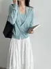 Luxi 2026 Otoño Nuevo Versátil Cuello Halter Cuello en V Falso Dos Piezas Suéter de Punto para Mujer Abrigo Adelgazante ss1026