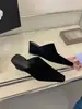 Novas mules fechadas estilo coreano 2026 com salto plataforma, sandálias de salto alto estilosas e confortáveis para mulheres