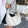 Bolso de Viaje Casual Simple de Gran Capacidad para Mujer Estilo Retro Japonés Bolso Dumpling Color Sólido Versátil Bolso Cruzado Bolso de Hombro Único para Chica Joven
