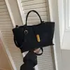 Bolso de Mano de Gran Capacidad para Mujer 2025 Invierno Nuevo Retro Commuter Tote Bag Moda Coreana Bolso Cruzado Diario