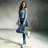 Conjunto Deportivo de Bloques de Color de Alto Valor para Mujer, Top de Manga Larga Ajustado de Cuello Redondo, Pantalones de Falda Plisada, Conjunto de Yoga y Fitness Sensation de Piel Desnuda