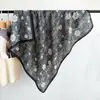 Bufanda Cuadrada Nueva de Imitación Seda Lana Camelia para Otoño e Invierno, Bufanda de Cuello Versátil Suave y Cómoda de Terciopelo, Bufanda de Seda para Cintura, Chal