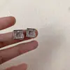 Nuevos Pendientes de Botón Estilo Coreano Realzan el Temperamento Versátiles Pendientes para el Trabajo Diseño de Nicho Ligera Lujo Adornos para Orejas de Circonita Venta al por Mayor