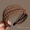Faixa de Cabeça com Coroa Alta Feminina 2026 Novo Estilo Lavar o Rosto Faixa Antiderrapante Borda Larga com Dentes Prender o Cabelo Prendedor de Cabelo Acessórios de Cabelo Simples Elástico de Cabelo