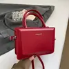 Bolsa Cuadrada Pequeña Casual para Mujer Nueva Elegante y de Moda Bolso de Hombro Cruzado Tendencia Retro Simple 2026 Primavera