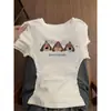 Camiseta Blanca de Manga Corta con Cuello Redondo de Diseño de Nicho para Mujer Moda de Verano Estilo Chica Picante Corte Ajustado Top Versátil con Personalidad ins