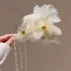 Pinza para el Cabello con Flores Marinas Estilo Nuevo 2026 para Mujer, Pinza Lateral de Alta Gama, Pinza para el Pelo Exquisita Estilo Vacaciones para Niña, Accesorio para el Cabello