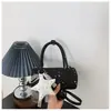 Bolsas de Alta Gama para Mujer 2026 Primavera Nuevo Estilo Bolso de Hombro para Viajes Cotidianos Moda Diseño Sencillo de Nicho Bolso de Hombro Único Cruzado