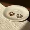 Anillo de Piedra Ojo de Tigre Hueco Tallado Estilo Vintage para Mujer, Lujo Ligero Retro Estética de Alta Gama, Anillo Índice Melard