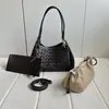 Bolsa Parachute Trançada de Couro Genuíno para Primavera e Verão, Mesmo Estilo de Shu Qi, Bolsa Saco Grande Capacidade para Carregar na Mão ou Transversal, Bolsa Cesta Feminina