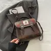 Bolsa Nova Outono e Inverno Transfronteiriça 2024 Moda Feminina Bolsa Transversal Bolsa de Ombro Portátil Grande Capacidade Bolsa Três Usos Mochila