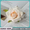 Rosa de Esquina Recubierta Flor Artificial Cabeza de Rosa Decoración del Hogar Arreglo de Pared de Flores Flor de Boda Retro Fabricante de Alta Gama