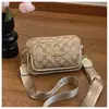 Bolso pequeño de moda transfronterizo para mujer 2026, bolso de hombro para mujer, bolso de alta gama elegante para teléfono móvil, bolso cruzado, nuevo diseño versátil