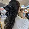 Pinza para el Cabello Grande Negra Modelo Nuevo 2026 para Mujer, Pinza de Tiburón Grande de Alta Gama para la Parte Posterior de la Cabeza, Accesorio para el Cabello "Princesa Fugitiva"