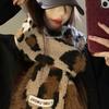 2024 Otoño e Invierno Nuevo Bufanda Leopardo Moda Vintage para Mujer Dulce Cool Viento Milenio Gruesa Cálida a Prueba de Frío Chal Bufanda