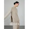 Camiseta Pulóver con Abertura Estilo Niche Inspirado en el Diseño para Mujer, Modelo Básico Primavera Temprana 2026, Prenda Exterior Sencilla para Superponer Color Avena