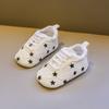 Zapatos Deportivos de Primavera y Otoño Corazón Rojo Cinco Estrellas para Bebé y Niño Pequeño de 0 a 1 Año Zapatos Blancos Zapatos de Ola Pequeña Suela Suave Venta al por Mayor