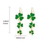 Brincos de gota de óleo de liga de festa de festival irlandês europeu e americano, moda exagerada, elegante, gancho de orelha de trevo da Oktoberfest