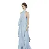 Atuendo de principios de verano 2026: Vestido Largo Estilo Resort Francés con Volantes, Dobladillo Irregular, Elegante Vestido de Cuello Halter