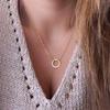 Collar Metálico Multicapa de Estilo Frío Europeo y Americano para Mujer, Simple Largo Personalizado con Cruz Luna Cadena Clavícula Colgante
