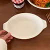 Prato Cerâmico Branco Puro Estilo Coreano com Duas Alças para Arroz Assado com Salada, Prato de Alta Aparência para Uso Doméstico, Prato de Sobremesa Salada, Prato Fundo Oval