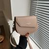 Bolsa de Ombro Transversal Sela Casual Cor Sólida Textura Simples Semicírculo 2024 Nova Tendência Textura Ocidental para Mulheres