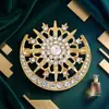 Broche Estrela e Lua Transfronteiriço Europeu e Americano, Broche Versátil de Liga de Zinco com Strass para Lapela de Terno, Acessórios de Alta Qualidade