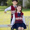 Ropa de jardín para preescolar ropa de primavera y otoño conjunto de dos piezas estilo británico uniforme de escuela primaria suéter de manga larga ropa de clase para niños piezas falsas de dos