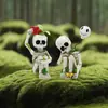 Accesorios de Decoración para Eventos de Halloween, Set de Dos Esqueletos, Decoración Atmosférica para Fiestas y Festividades, Tema Único de Fantasma